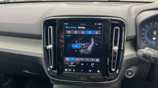 Volvo XC40 2.0 B3P Ultra Dark 5dr Auto Petrol Estate